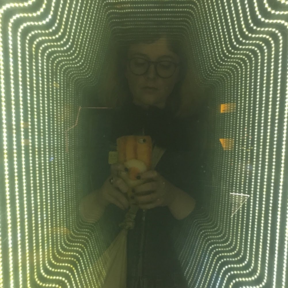 Meet your Posher, Edy